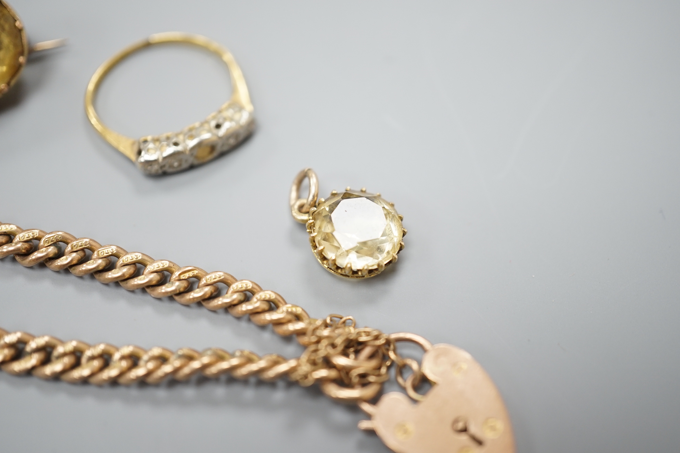 A 9ct gold curblink bracelet, 11.7 grams and three other items.